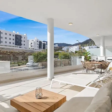 Vivi Homes - Carolina Апартаменти