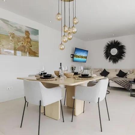 Vivi Homes - Carolina Appartement *